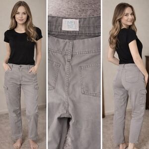 Time and Tru Women's Gray Straight Leg Pants